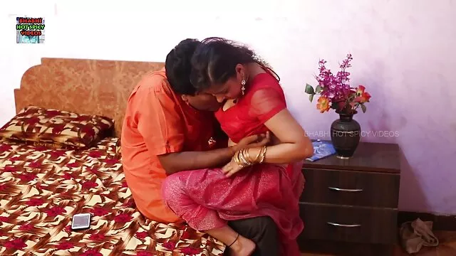 ముద్దుగా ఏప్రిల్ ఓ'నీల్ వేడి నూనె మరియు సెక్స్ వీడియో కాల్ తెలుగు మసాజ్ పొందుతాడు.