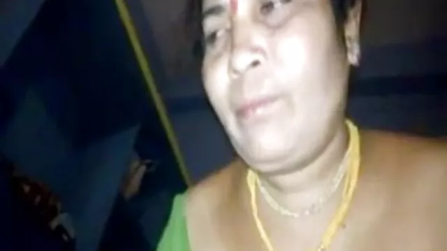 సెడక్టివ్ నల్లటి జుట్టు గల స్త్రీకి వంటగదిలో సున్నితమైన మరియు ఎక్కువ కాలం సెక్స్ తెలుగు వీడియో ఫుల్ ఉండే సెక్స్ ఉంటుంది